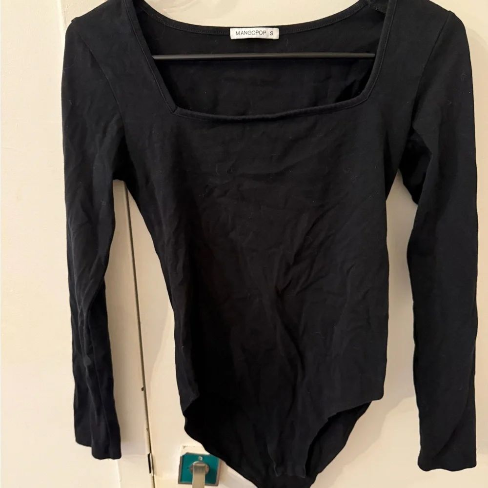MangoPopBlack Fitted Bodysuit Top